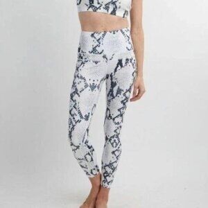 Savvi Fit Bra & Leggings Set Black White Snake Skin Print ⭐️NWT | Small & Large